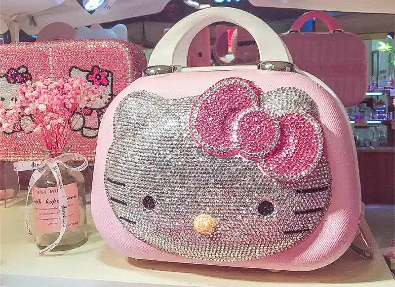 Hello Kitty Purse